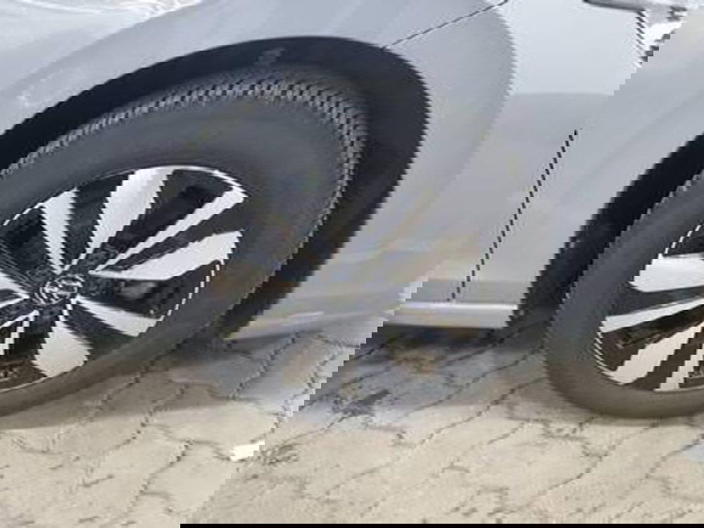 Volkswagen Golf usata a Milano (9)