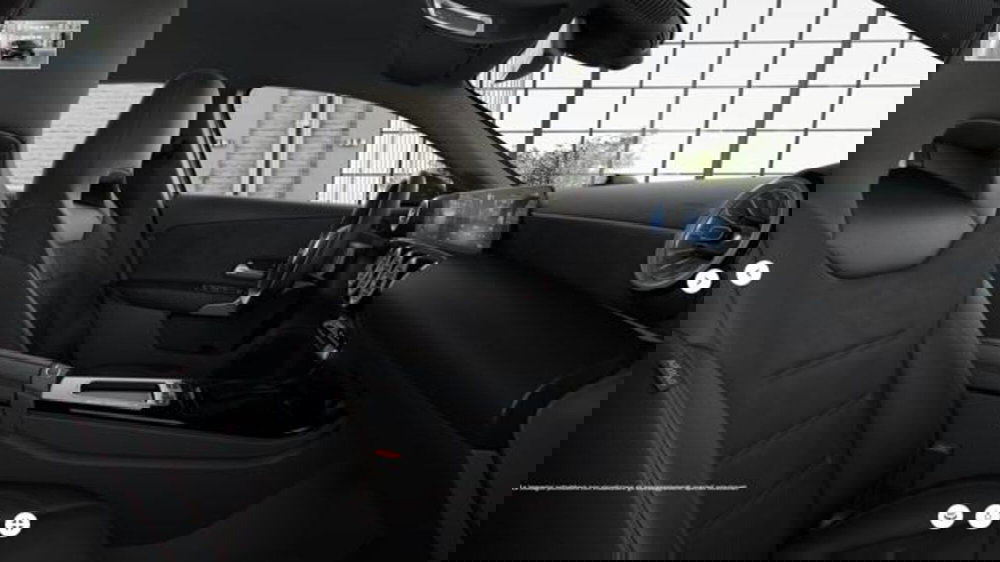 Mercedes-Benz Classe A Sedan usata a Milano (10)