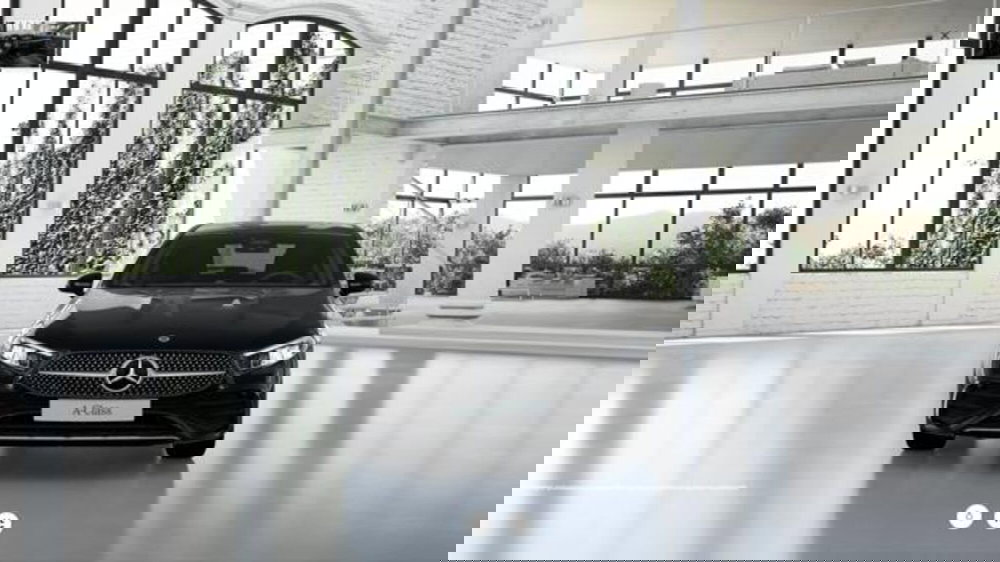 Mercedes-Benz Classe A Sedan usata a Milano (3)