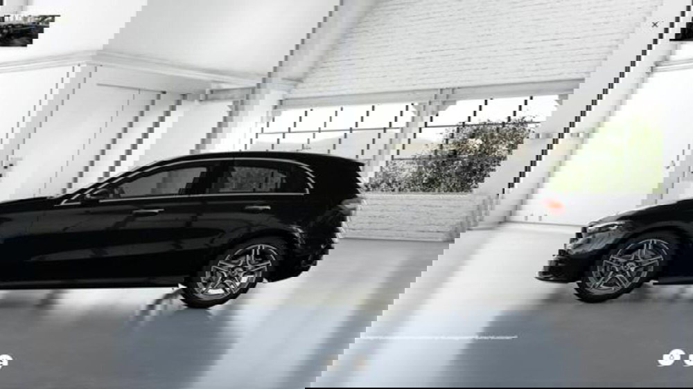 Mercedes-Benz Classe A Sedan usata a Milano (5)