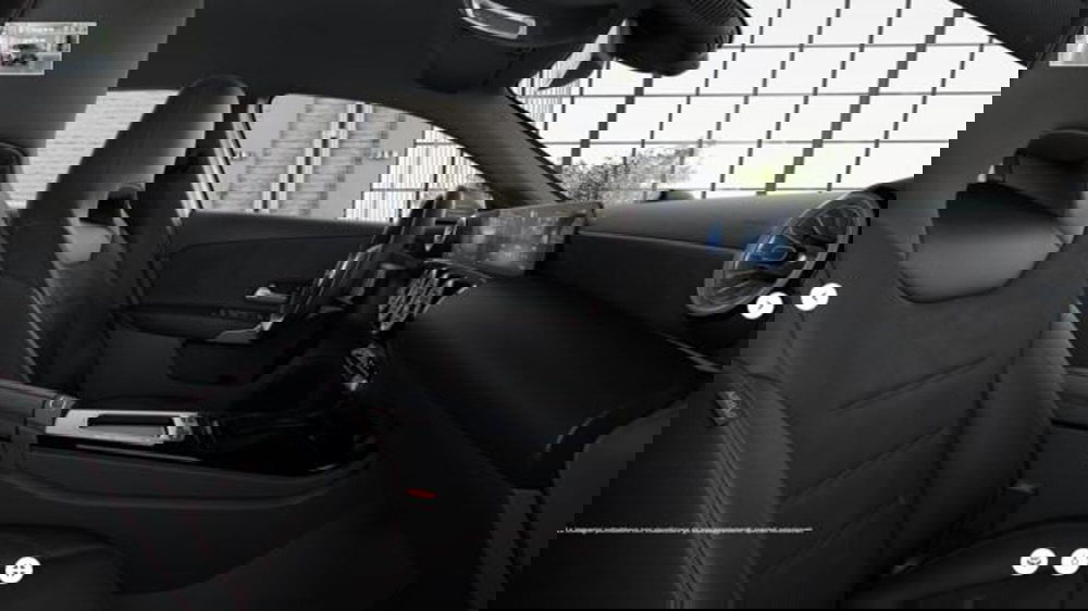 Mercedes-Benz Classe A Sedan usata a Milano (10)