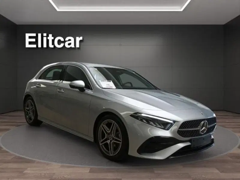 Mercedes-Benz Classe A Sedan usata a Milano (5)