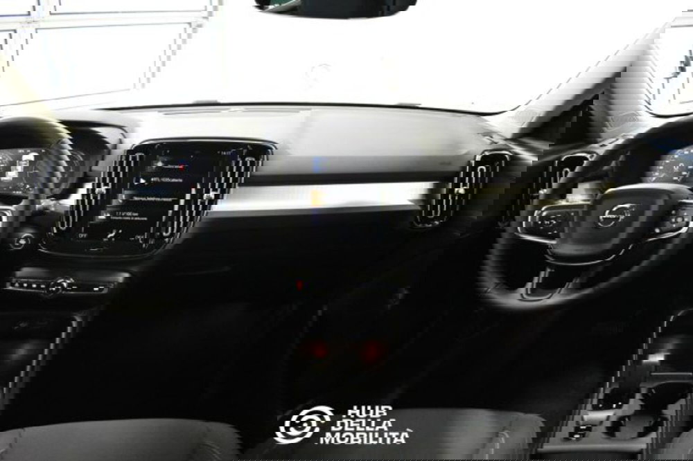 Volvo XC40 usata a Perugia (10)