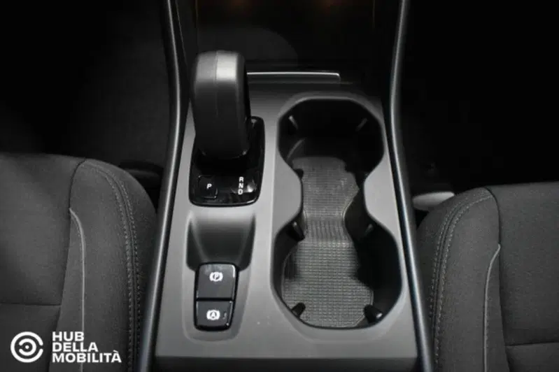 Volvo XC40 usata a Perugia (12)