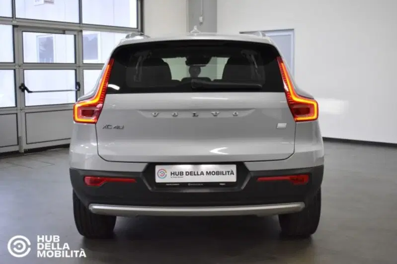 Volvo XC40 usata a Perugia (5)