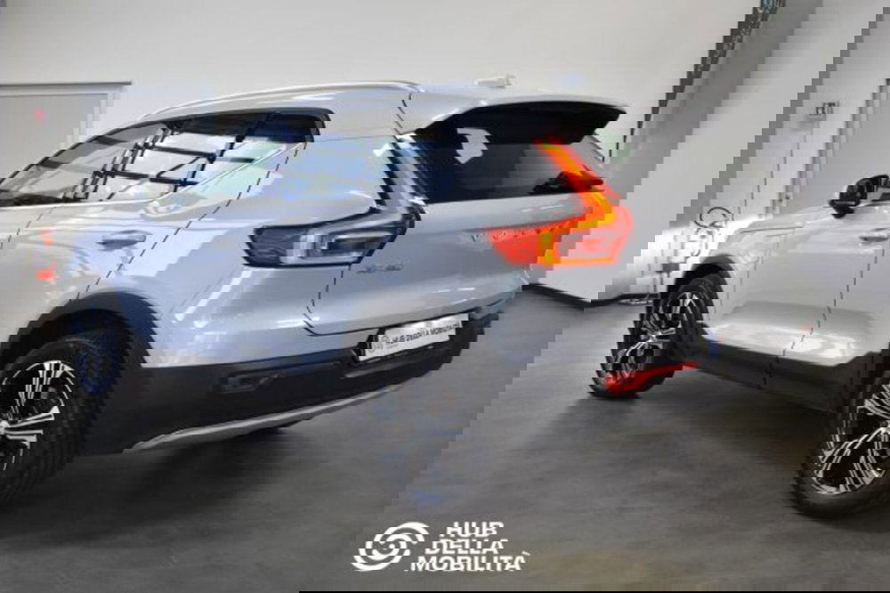 Volvo XC40 usata a Perugia (6)