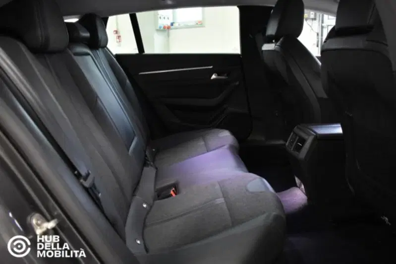 Peugeot 508 SW usata a Perugia (19)