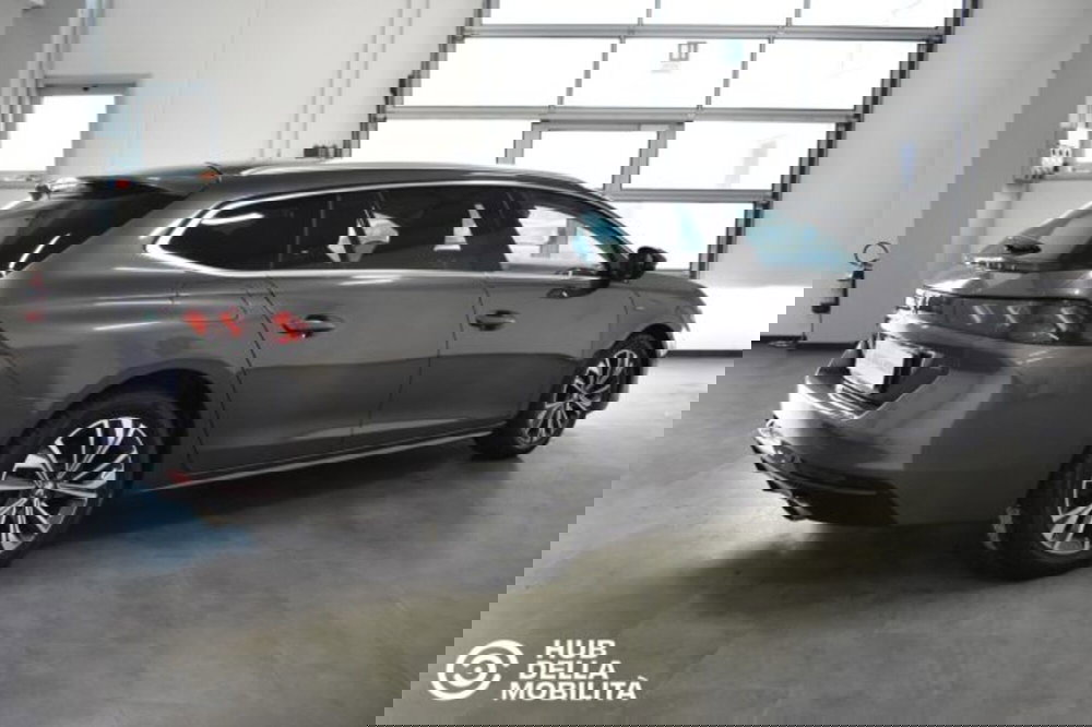 Peugeot 508 SW usata a Perugia (4)