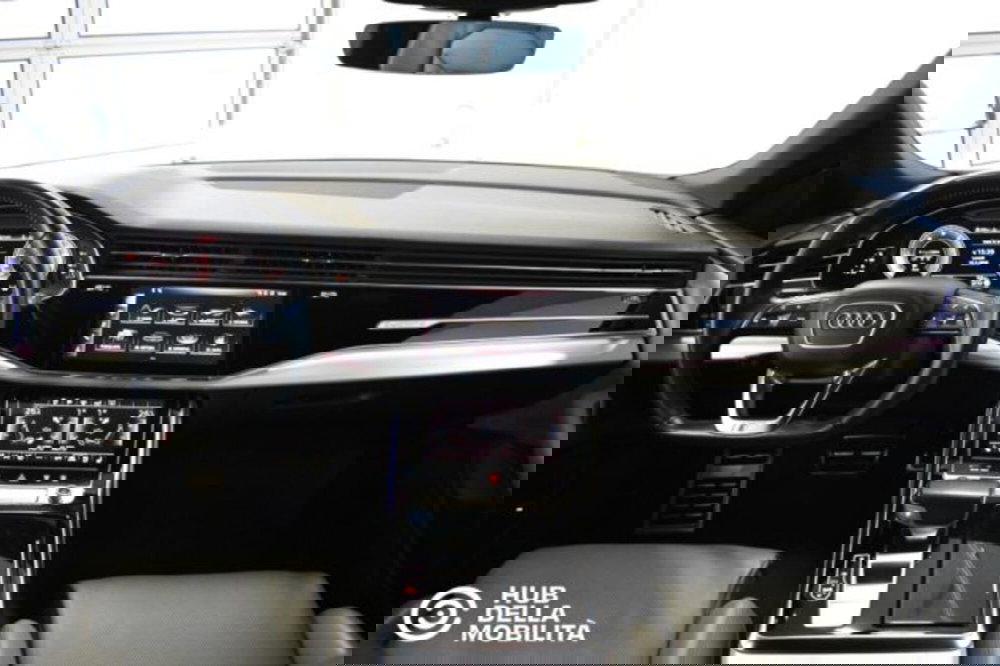 Audi Q8 usata a Perugia (10)