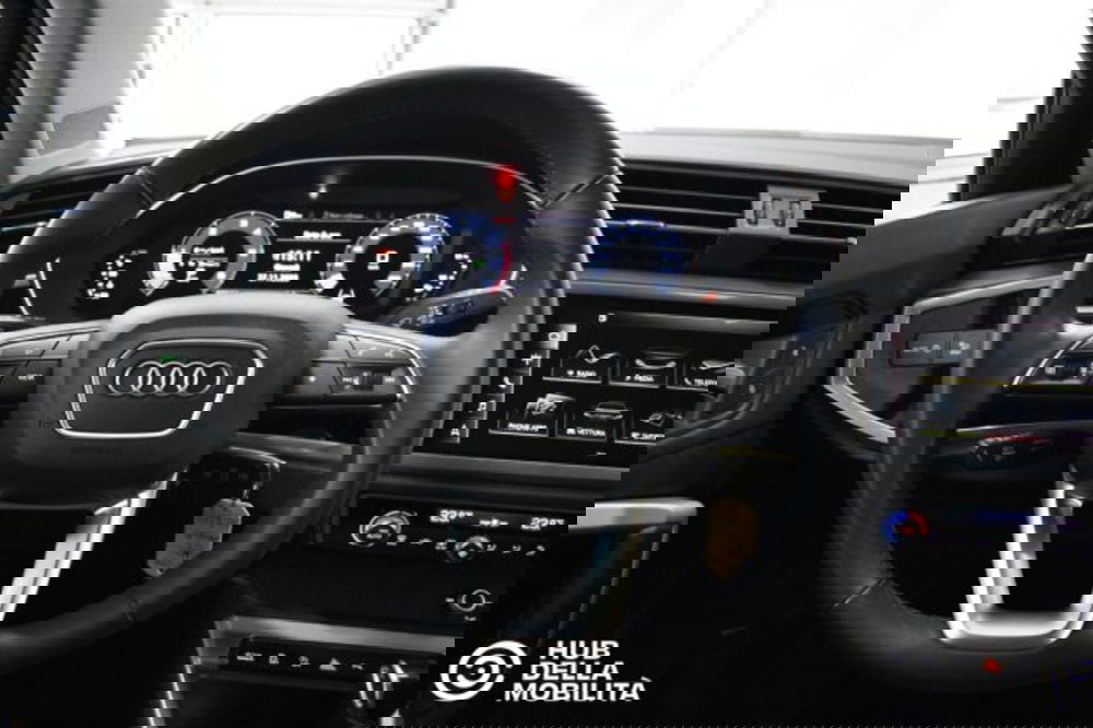 Audi Q3 Sportback usata a Perugia (9)