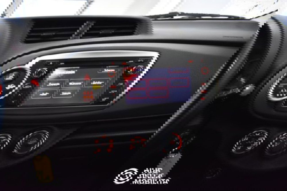 Toyota Yaris usata a Perugia (11)
