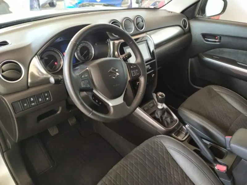 Suzuki Vitara usata a Trieste (5)
