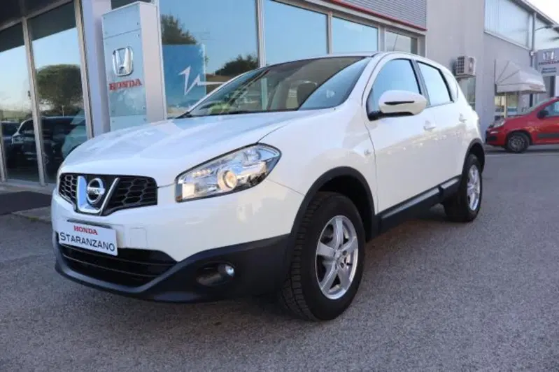Nissan Qashqai usata a Gorizia (2)