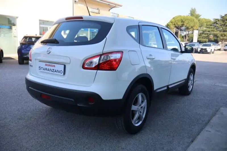 Nissan Qashqai usata a Gorizia (5)