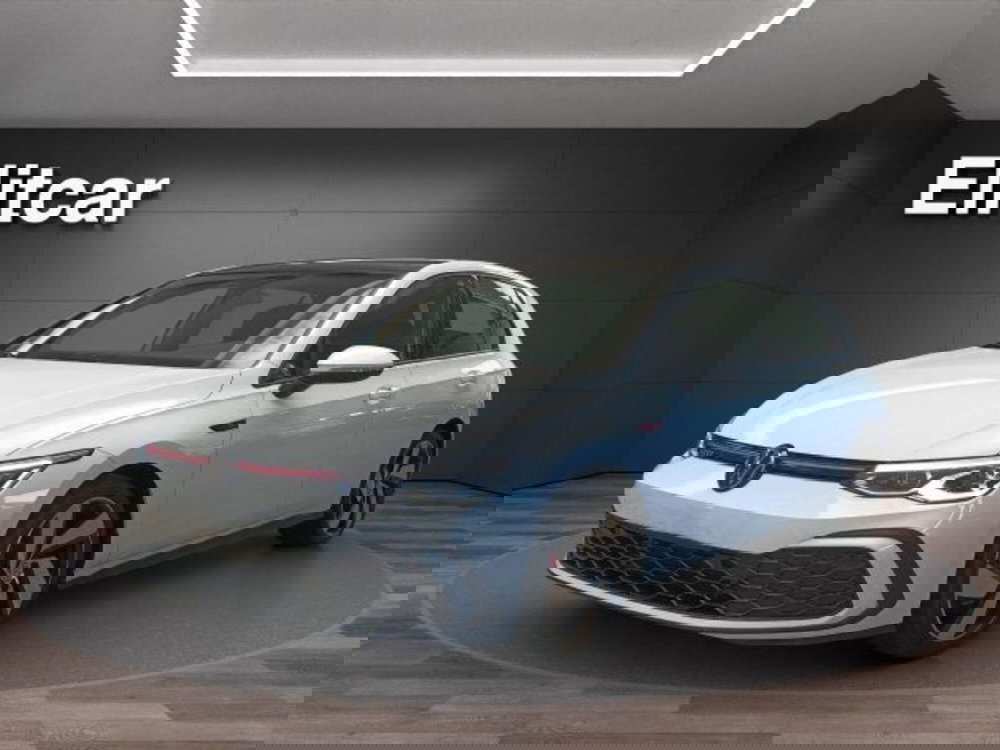 Volkswagen Golf usata a Novara