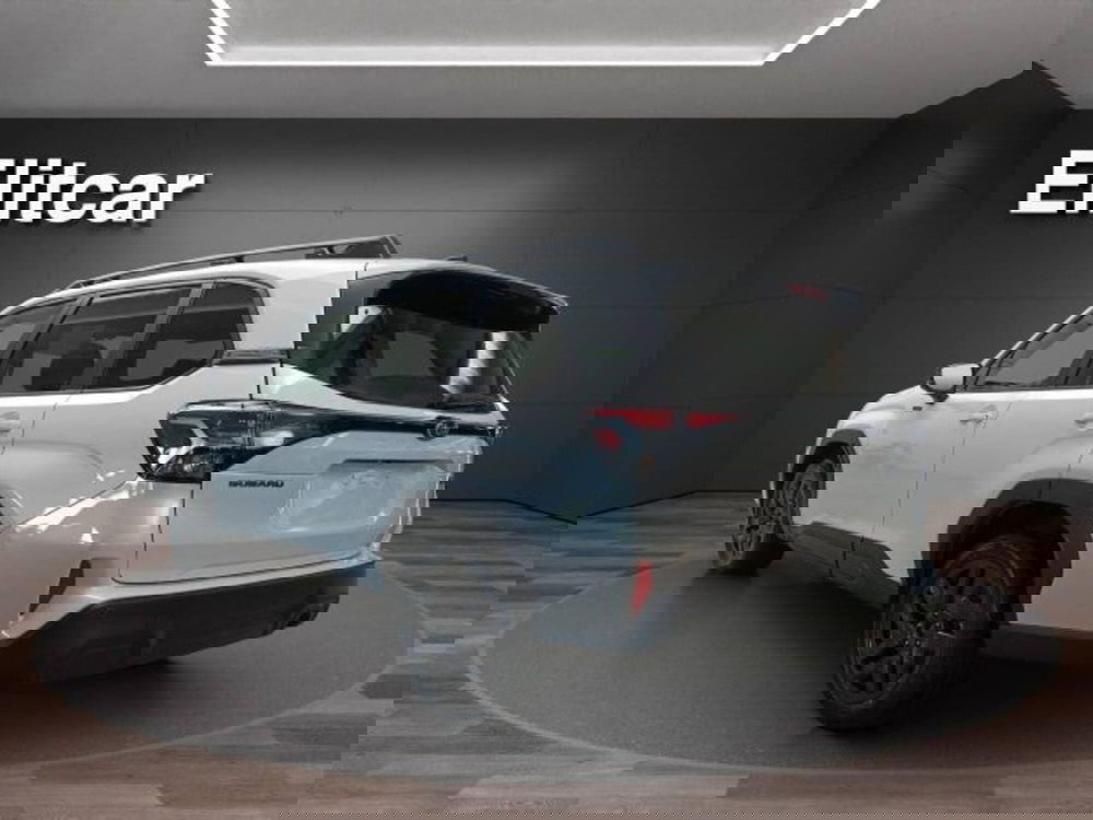 Subaru Forester nuova a Novara (3)