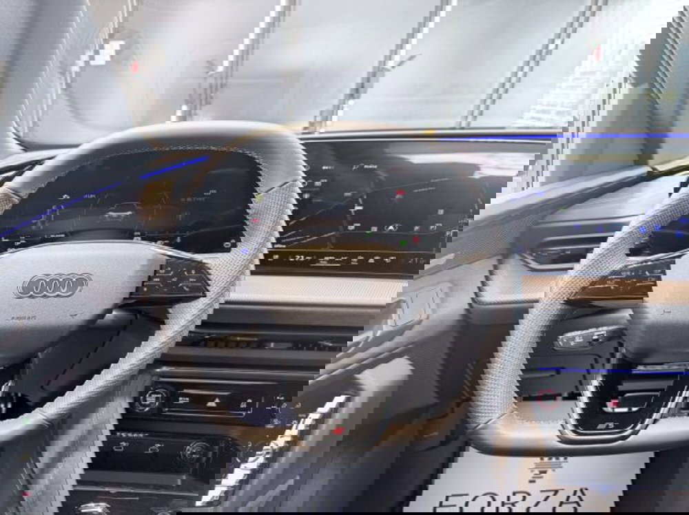 Audi SQ5 Sportback nuova a Torino (5)