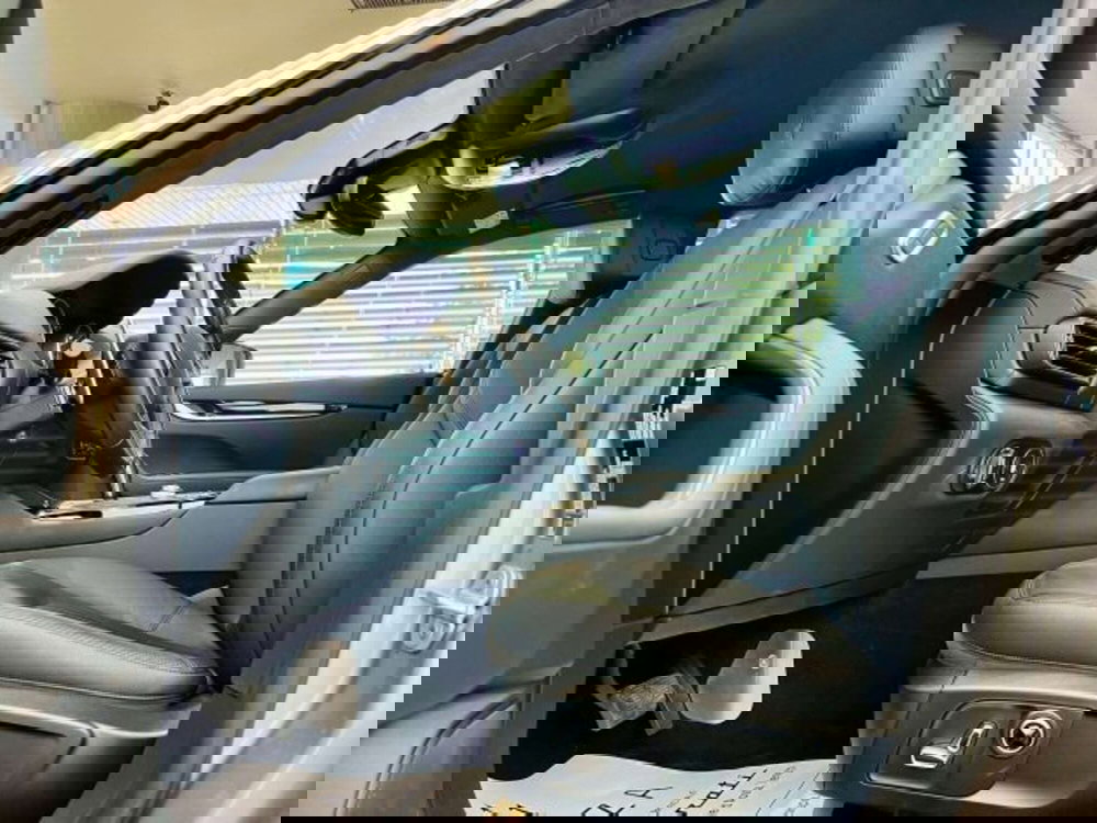 Maserati Levante usata a Torino (10)