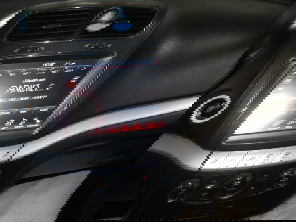 Fiat Freemont usata a Fermo (11)