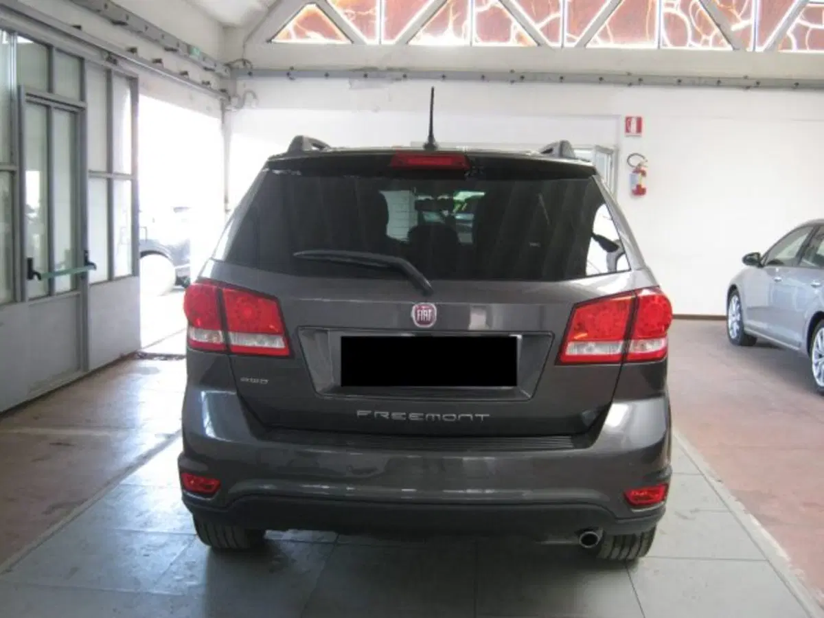 Fiat Freemont usata a Fermo (4)