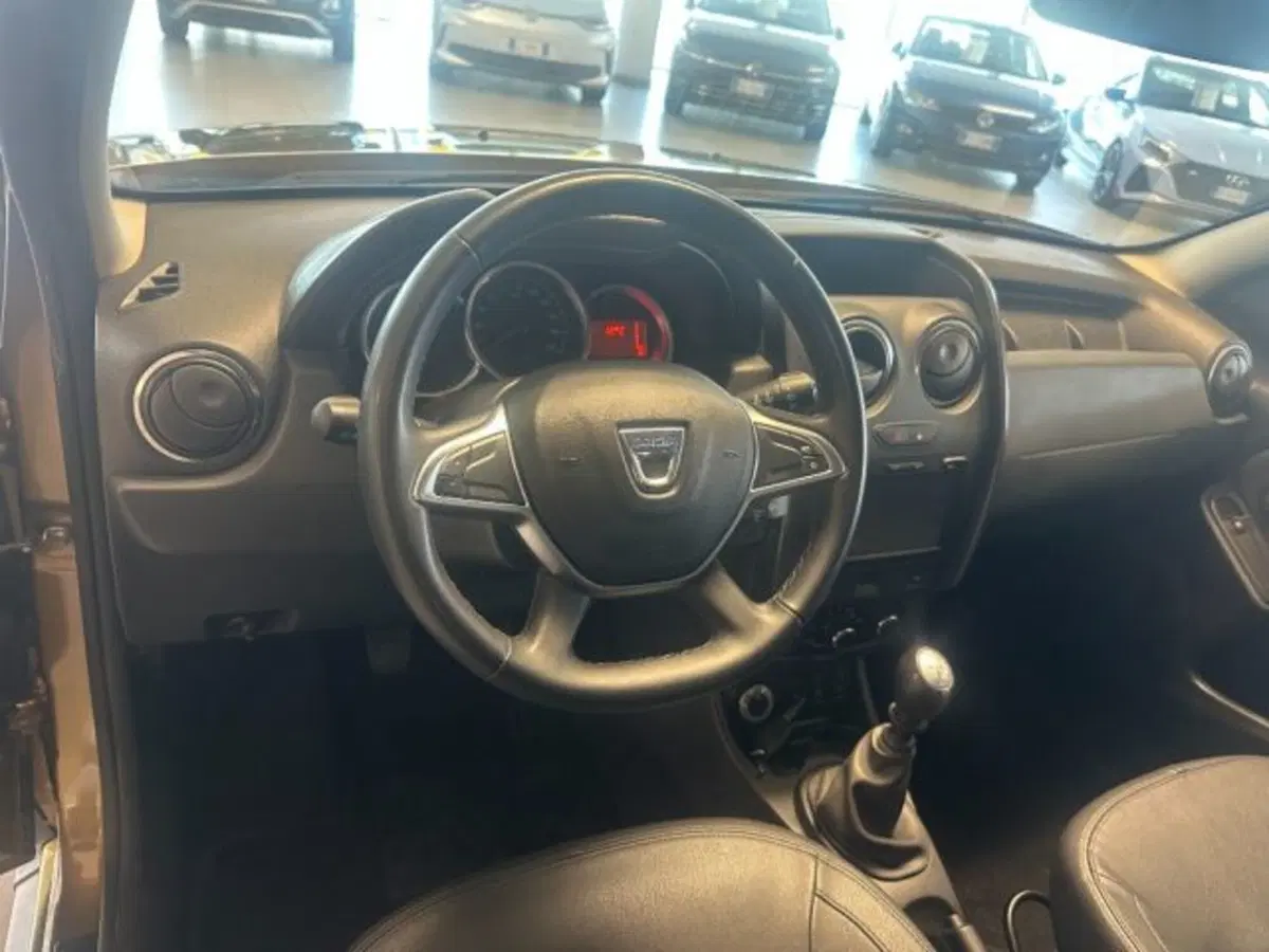Dacia Duster usata a Cuneo (9)