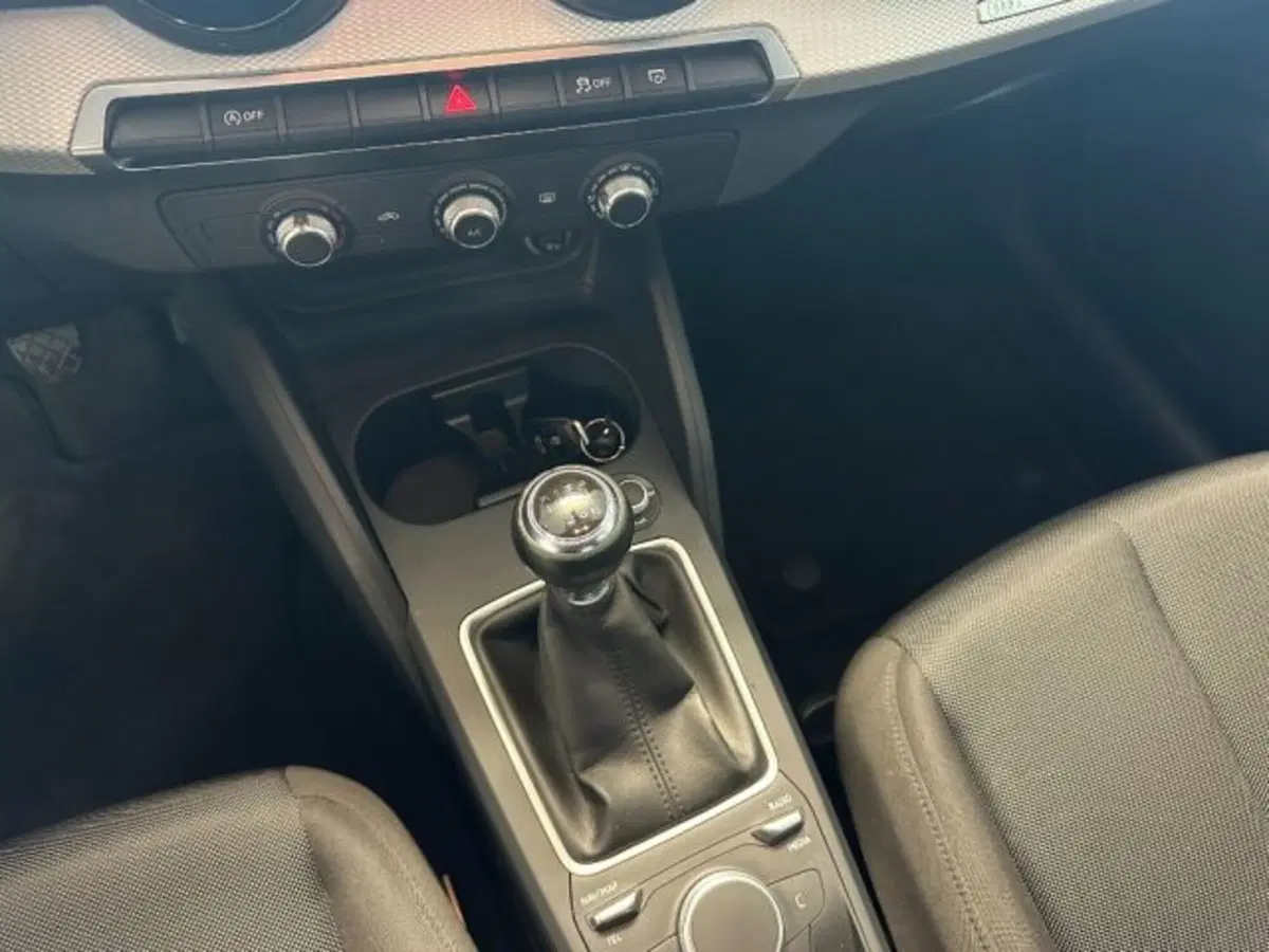 Audi Q2 usata a Cuneo (15)