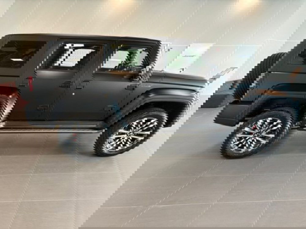 ICH-X K2 nuova a Cuneo (8)