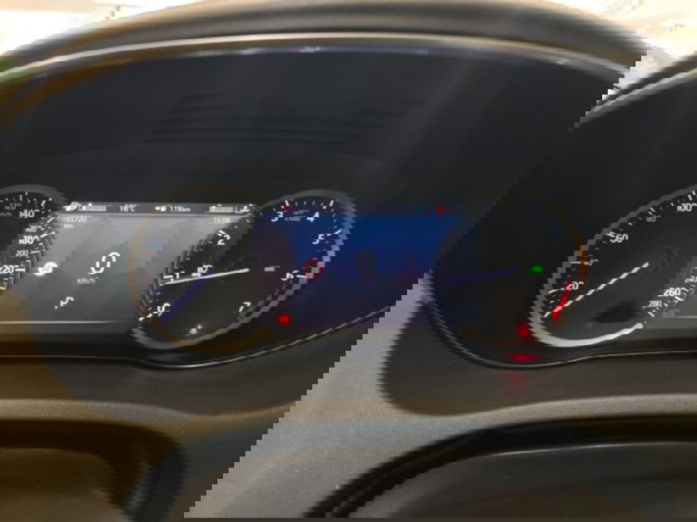 Jaguar E-Pace usata a Firenze (12)