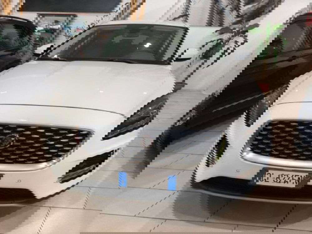 Jaguar E-Pace usata a Firenze (2)