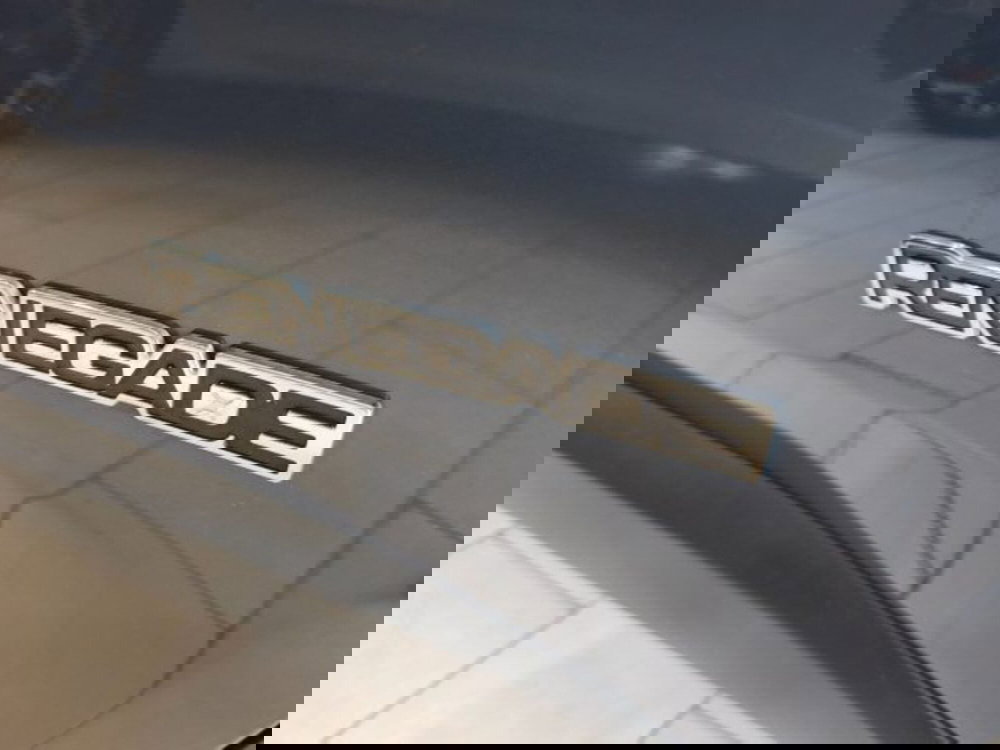 Jeep Renegade usata a Firenze (16)