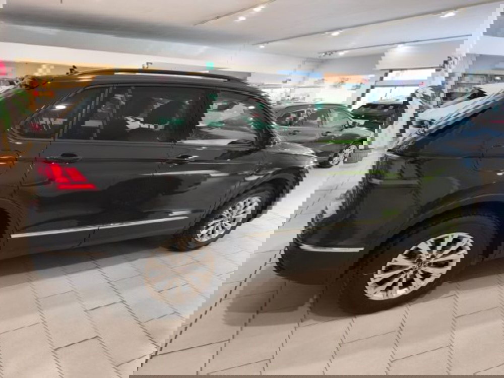 Volkswagen Tiguan usata a Firenze (7)