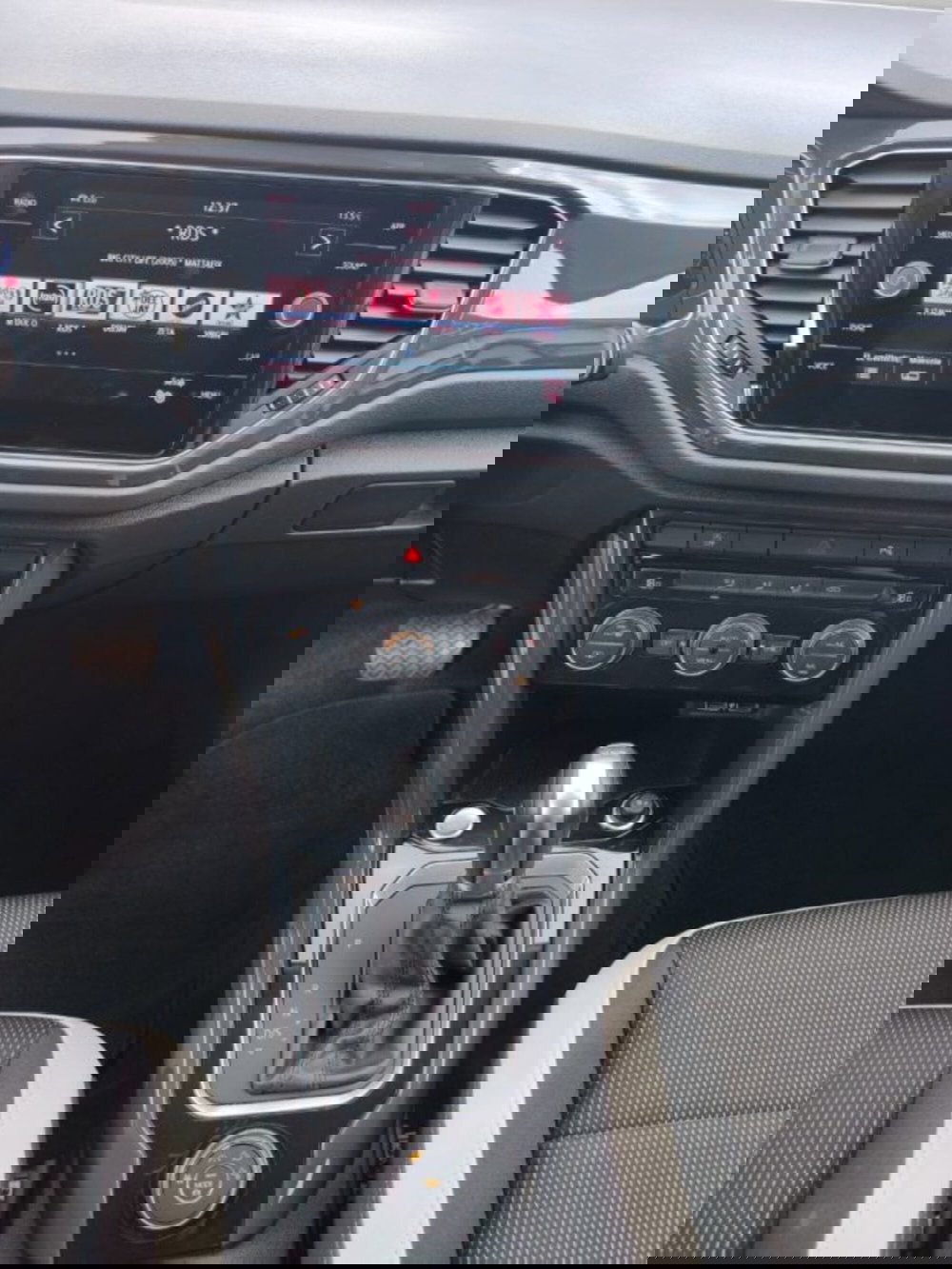 Volkswagen T-Roc usata a Firenze (10)