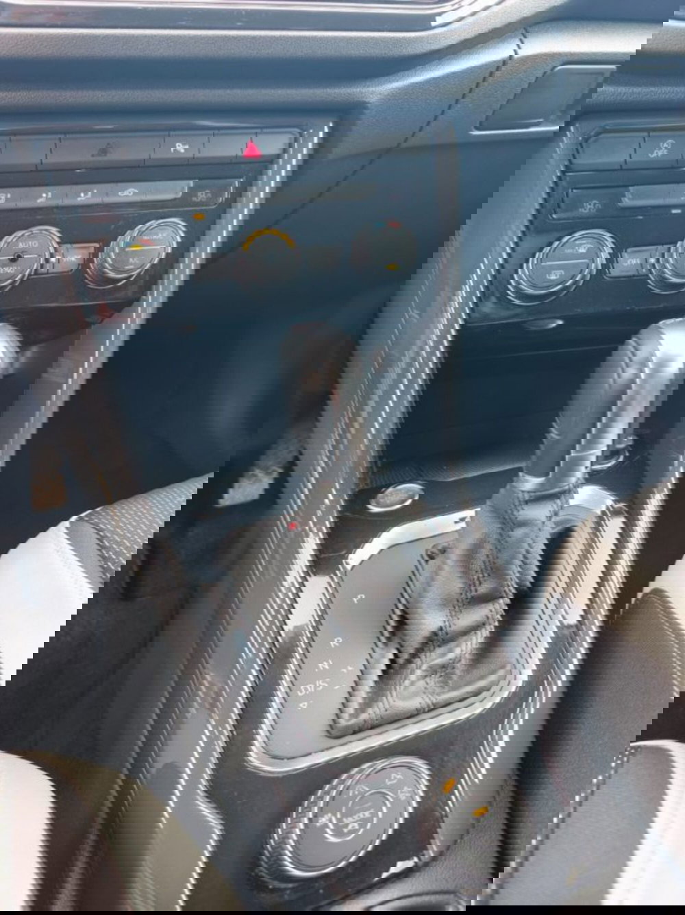 Volkswagen T-Roc usata a Firenze (11)