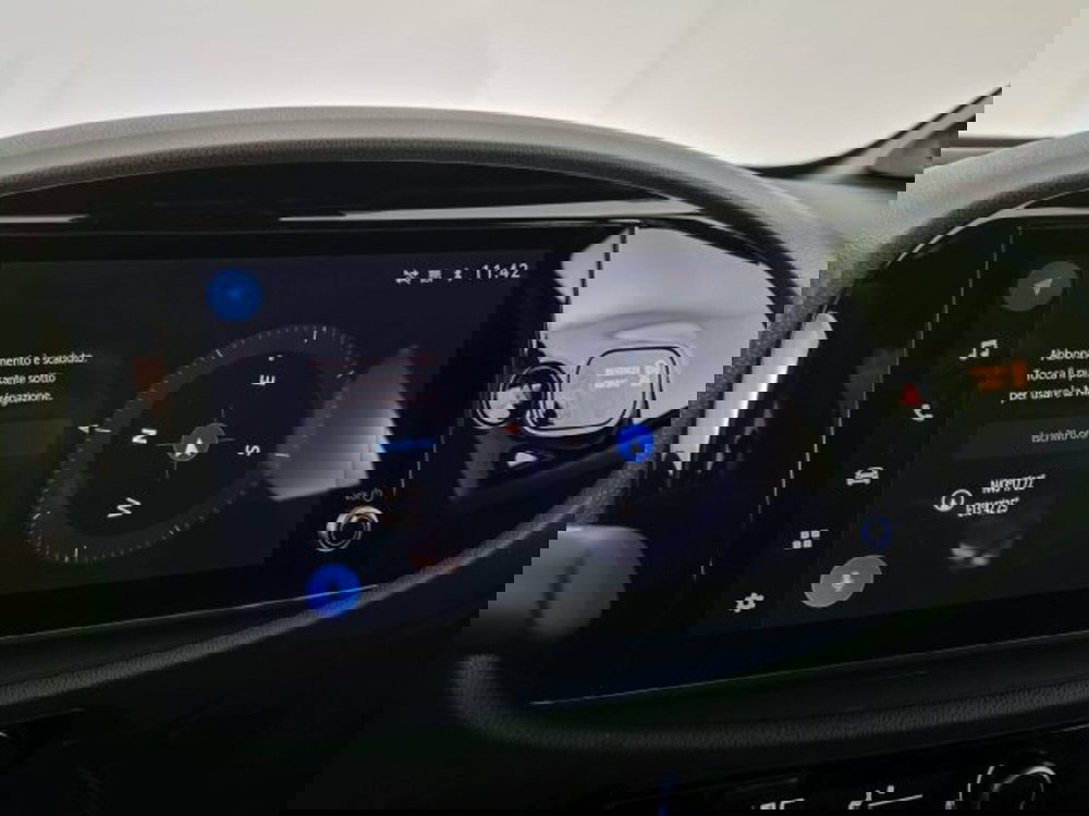 Toyota Aygo X nuova a Teramo (12)