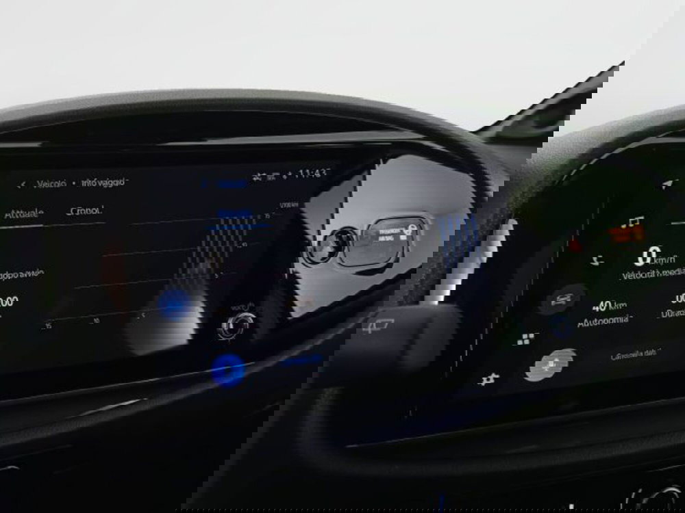 Toyota Aygo X nuova a Teramo (13)