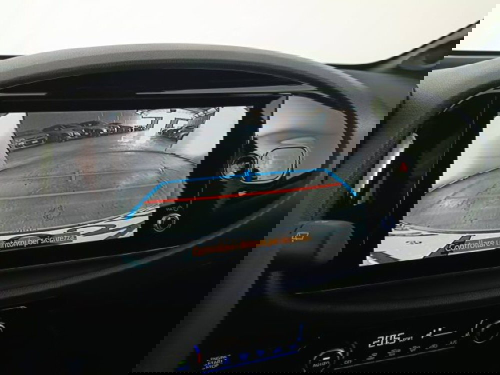 Toyota Aygo X nuova a Teramo (14)