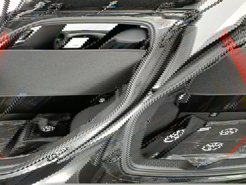 Toyota Aygo X nuova a Teramo (20)