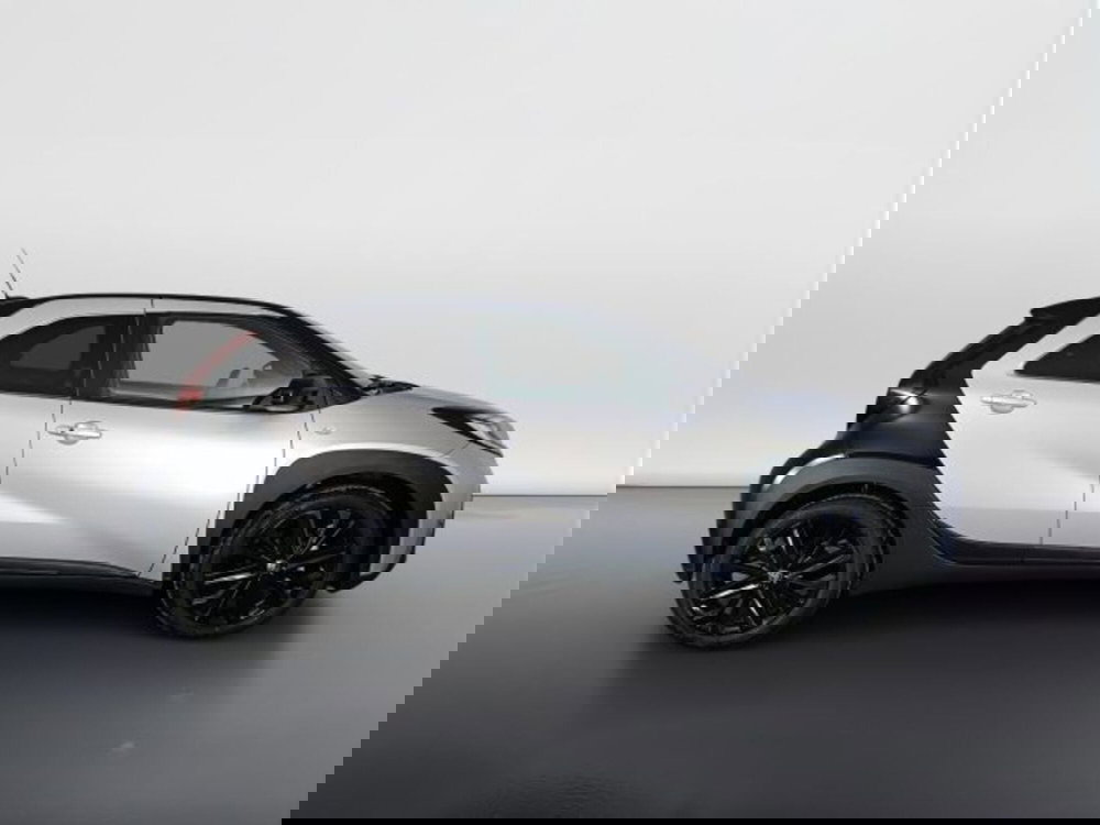 Toyota Aygo X nuova a Teramo (3)