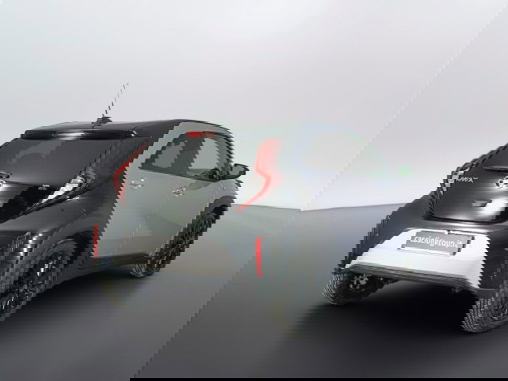 Toyota Aygo X nuova a Teramo (4)