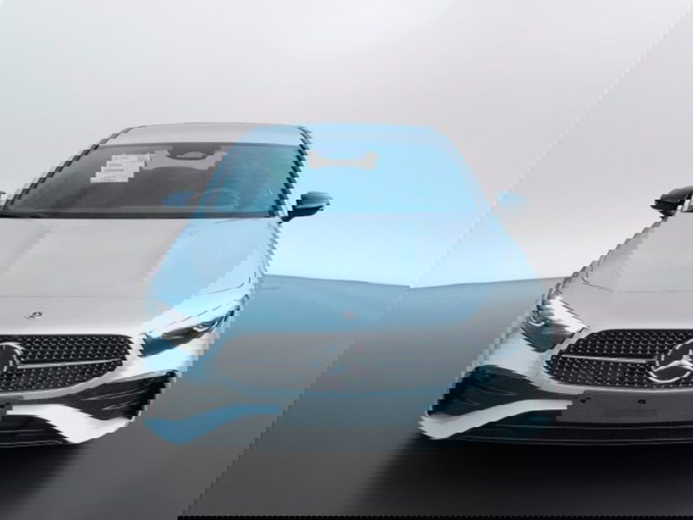 Mercedes-Benz Classe A nuova a Teramo (2)