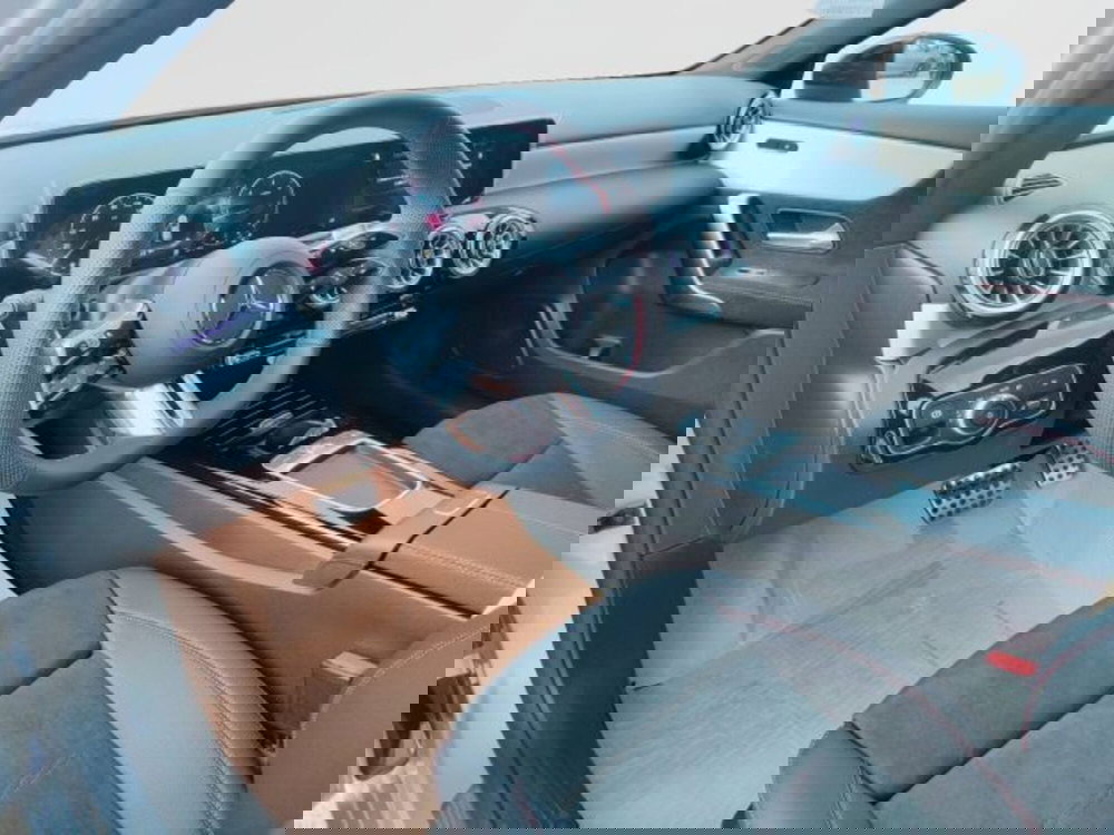 Mercedes-Benz Classe A nuova a Teramo (8)