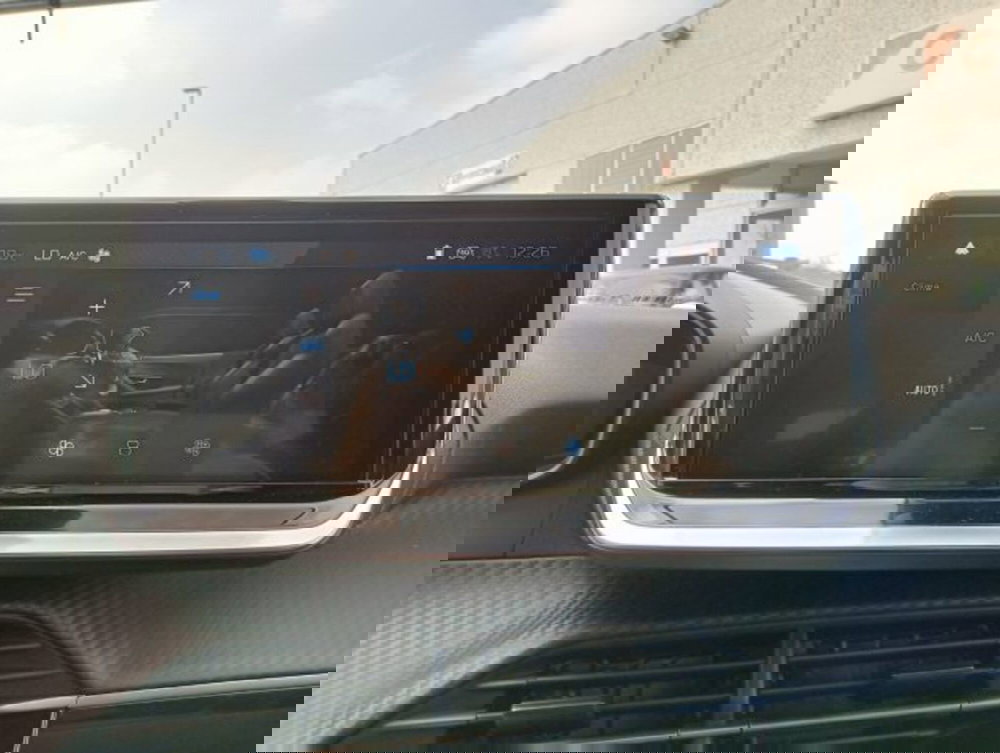 Peugeot 2008 nuova a Brescia (12)