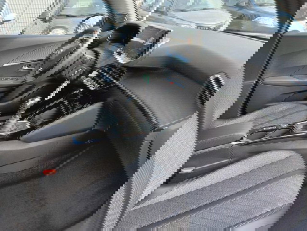 Peugeot 2008 nuova a Brescia (15)