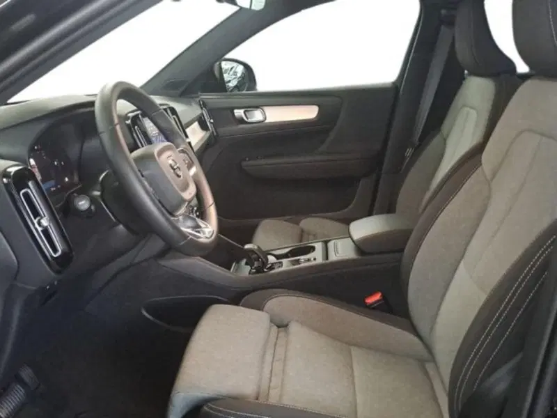 Volvo XC40 usata a Verona (12)