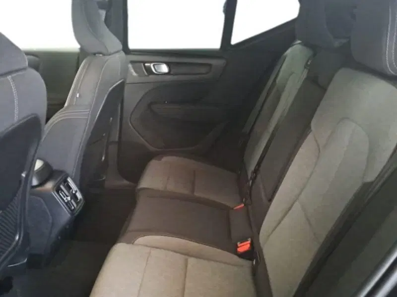 Volvo XC40 usata a Verona (13)