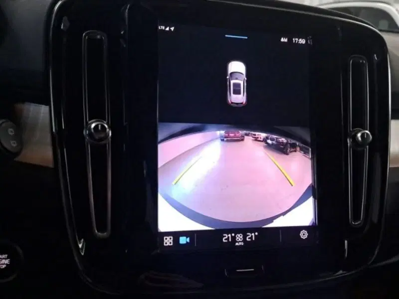 Volvo XC40 usata a Verona (9)