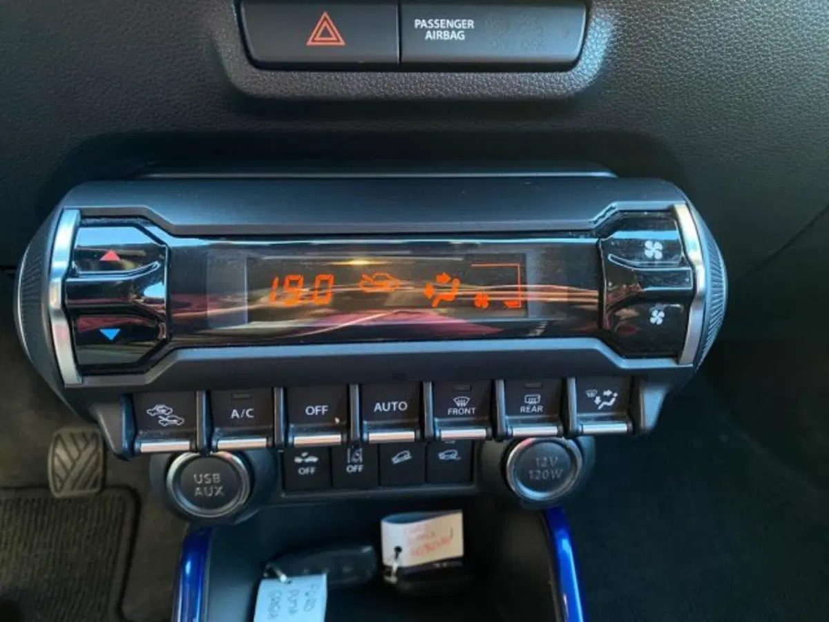 Suzuki Ignis usata a Cuneo (19)