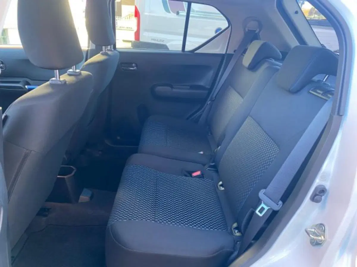 Suzuki Ignis usata a Cuneo (9)