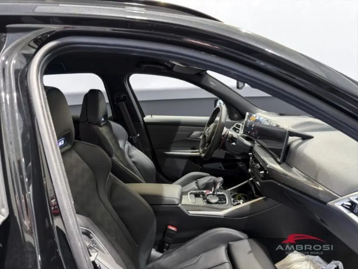 BMW Serie 3 Touring nuova a Perugia (12)