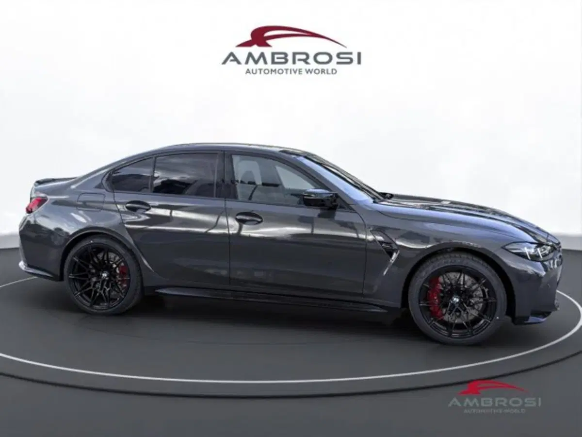 BMW Serie 3 nuova a Perugia (5)